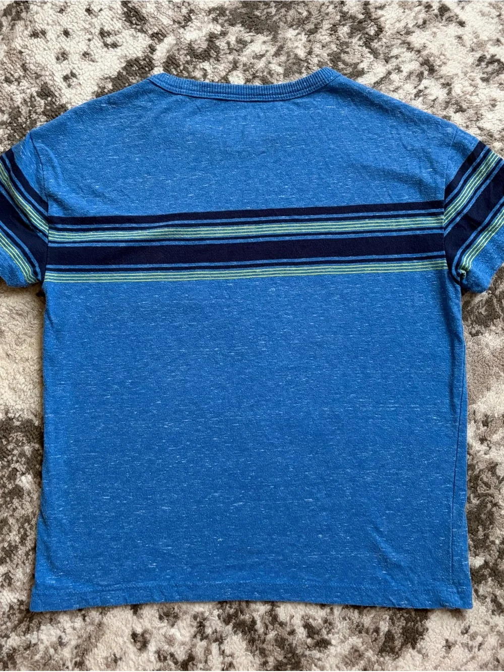 Cat & Jack T-shirt size 6/7